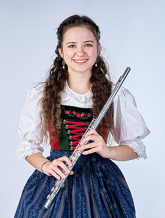 BRODNANOVA LARA BRODNANOVA LARA